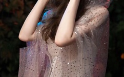 19岁女RAPPER潮水欢迎你